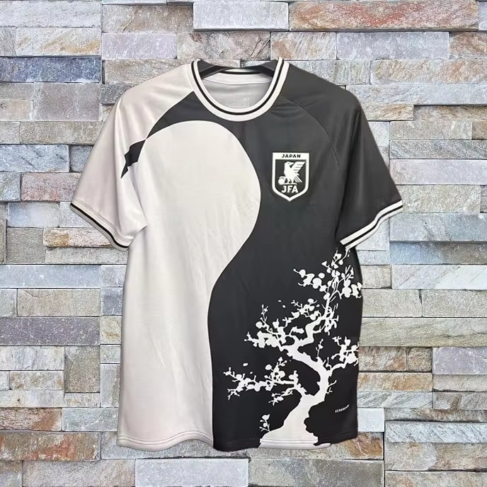 T-shirt Cosplay Retro One Piec - 3D Printing Luffy recensione e prezzo